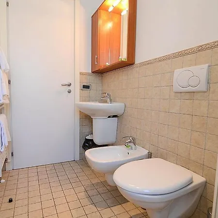 아파트 Sleeps 4 Air Con Wifi 벨라지오